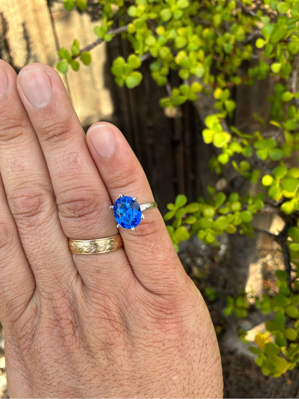 Sterling Silver Ring with Tanzanite Stone - Picture 5 of 14